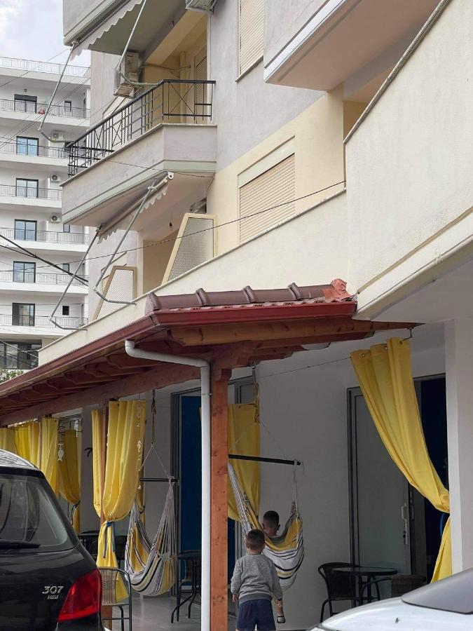 Kristi Apartment 2 Min To Sea Netflix & Espresso Station Saranda Kültér fotó