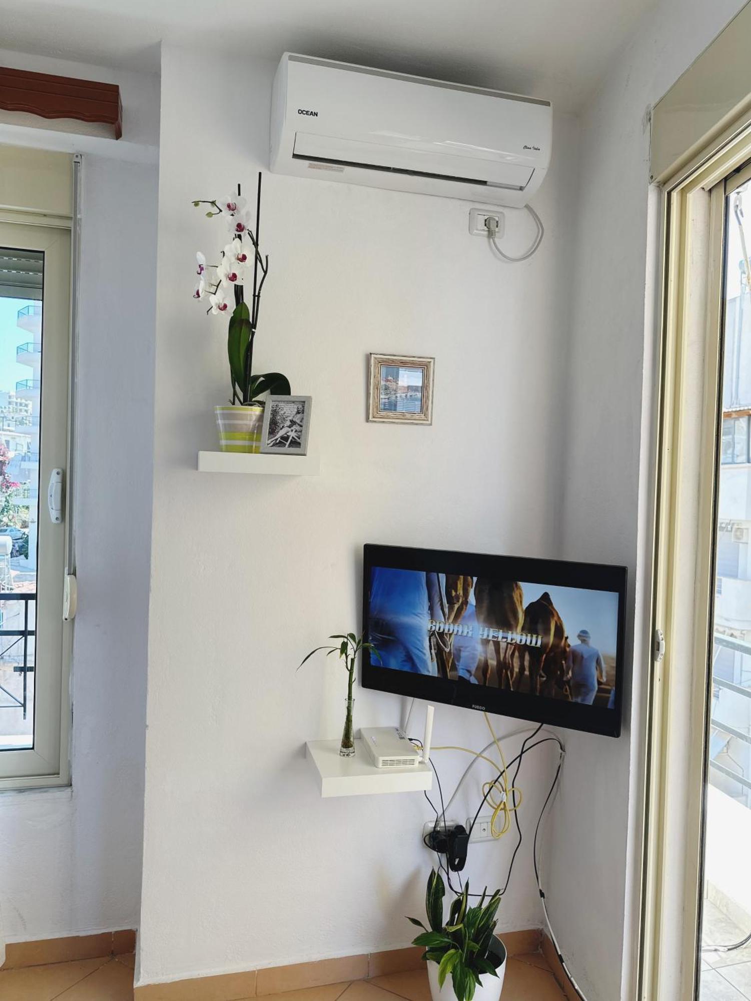 Kristi Apartment 2 Min To Sea Netflix & Espresso Station Saranda Kültér fotó